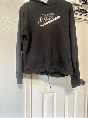 Nike Black Pullover Hoodie Women’s Size Small